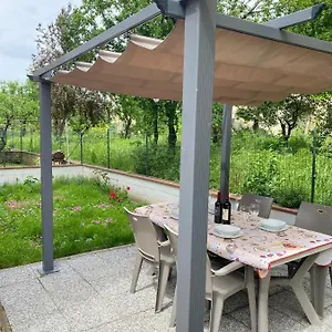  Apartment Bella Garden House - Private Garden In Italy